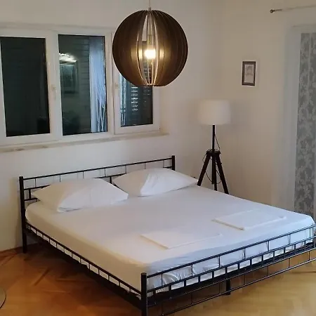 House Lipo Gostinjska kuća