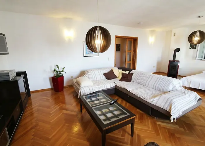 Pensionat House Lipo