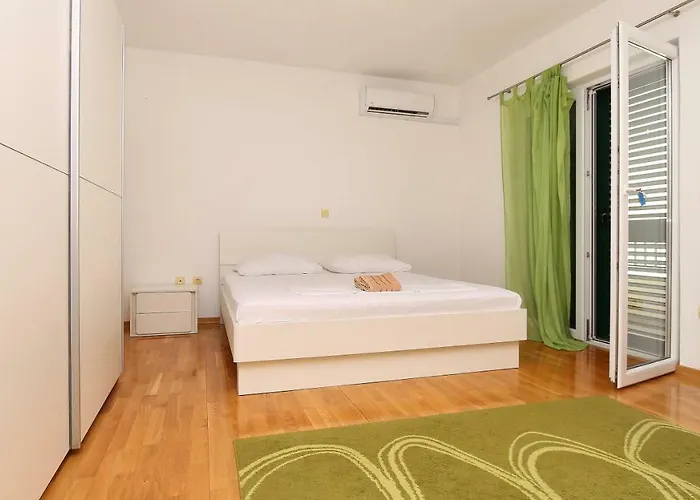 Pensionat House Lipo 3*